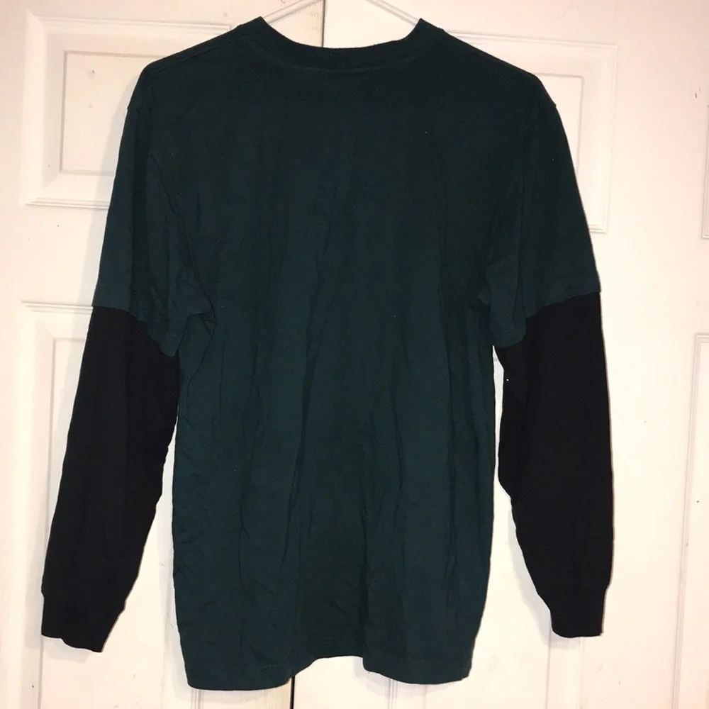 Youth’s NFL Eagles Crewneck Tee
